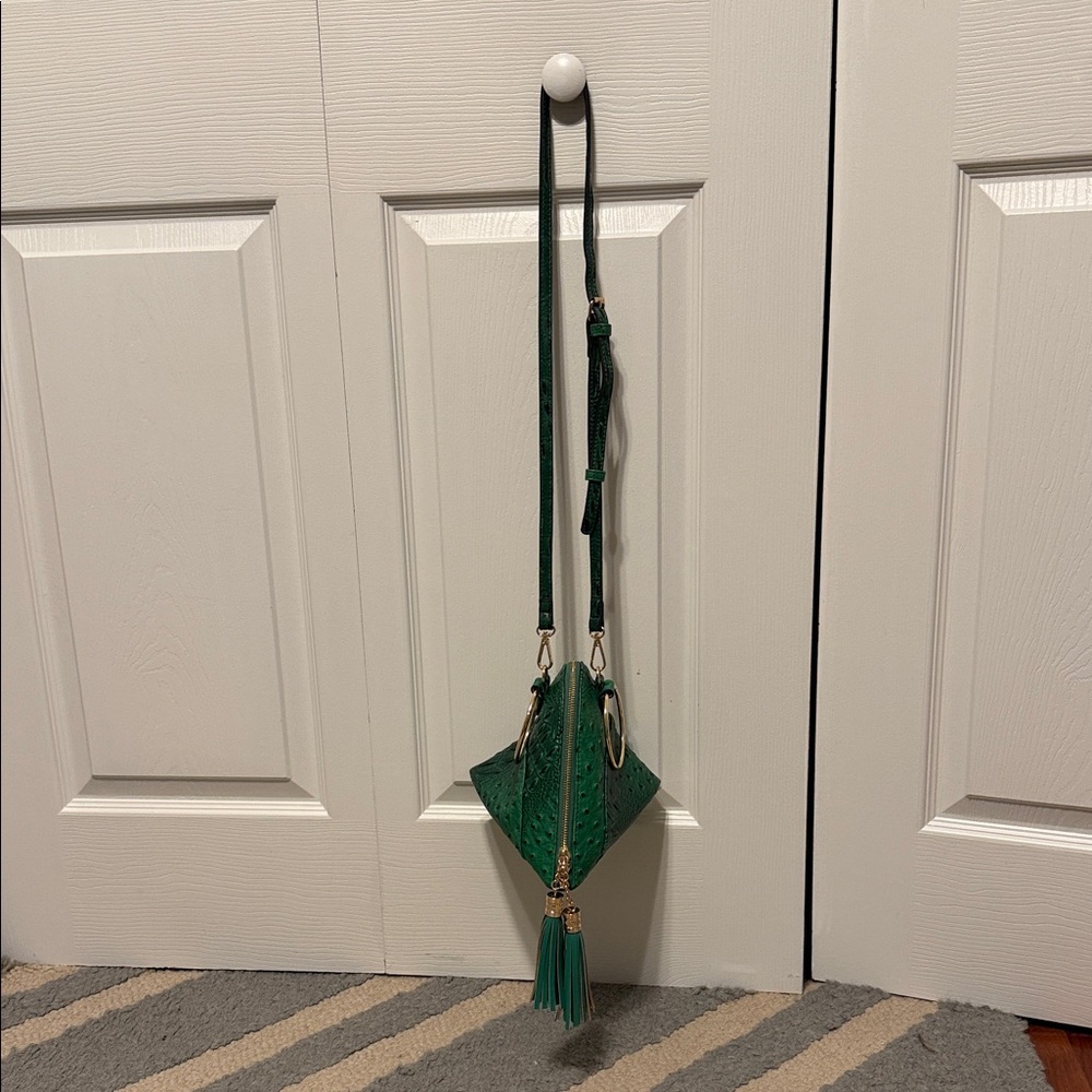 Versona Emerald Triangle Bag with Tassel